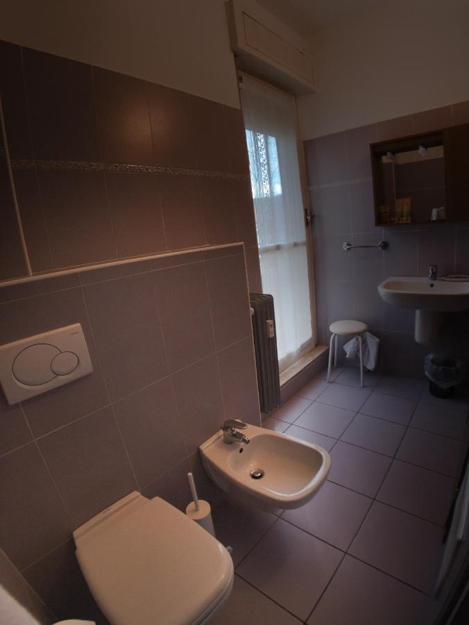 Locanda Cappadue Laveno-Mombello Eksteriør billede